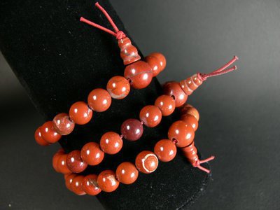 Bracelet tibetain en jaspe rouge