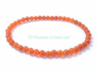 Petit bracelet fin en pierre de cornaline orange naturelle