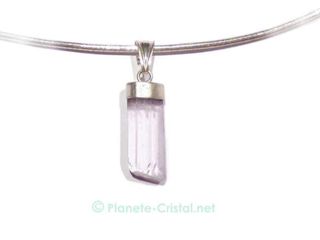 Bijou pendentif pierre Kunzite rose 