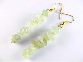 Boucles d'oreilles verte en serpentine 