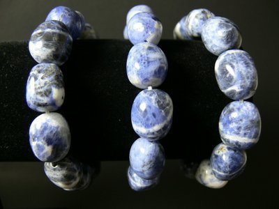 Bracelet bleu pierre sodalite naturelle