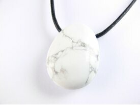 Pendentif naturel en howlite blanche
