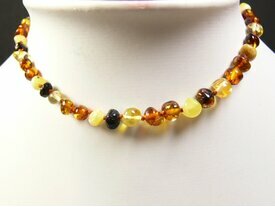 Collier d'ambre bébé jaune Conforta