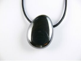 Pendentif hématite pierre