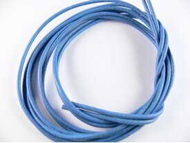Cordon cuir bleu ciel