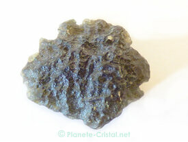 Moldavite verte spécimen 