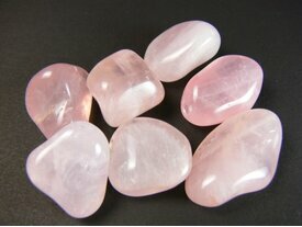Quartz rose tailles moyennes polis 