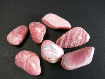 Rhodochrosite petite pierre polie 2
