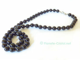 Collier bille noir en pierres d'onyx