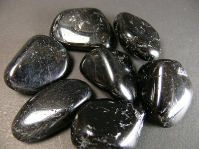 Tourmaline noire pierres 