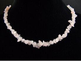 Collier quartz rose ras du cou