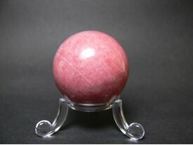Déco sphère en rhodonite