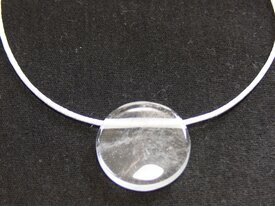 Pendentif cristal de roche rond