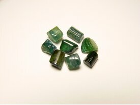 Tourmaline verte forêt gemme