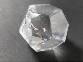 Dodécaèdre cristal