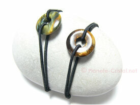 Bracelet oeil de tigre sur cordon noir