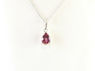 Pendentif tourmaline violet