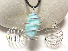 Spirale pendentif pierre argentée