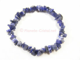 Bracelet petite pierre bleue