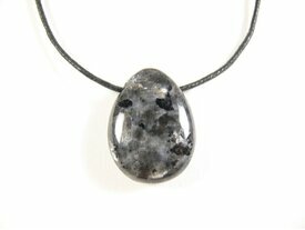 Pendentif larvikite pierre