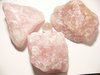 Gros bloc pierre quartz rose brut grand minral