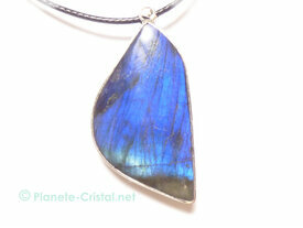 Pendentif lacet labradorite bleue