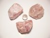 Grosse pierre en quartz rose brut