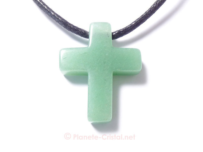 Pendentif croix verte aventurine