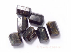 Petites tourmalines noires protection