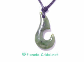 Pendentif celtique jade vert nephrite