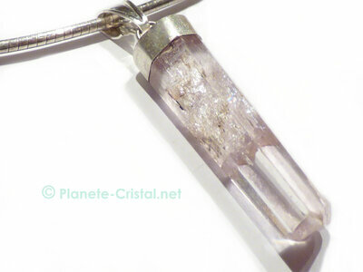 Belle kunzite spodumne rose naturelle monte sur argent 925