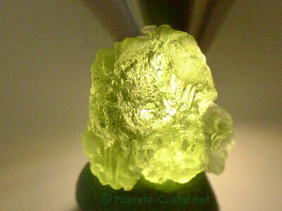 Belle qualit transparente de cette moldavite de Tchquie 