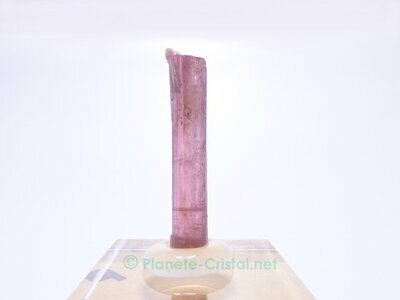 Belle tourmaline rose-framboise en brut naturel