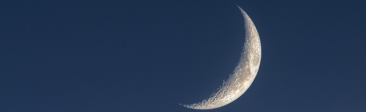 Clair de lune vue de la terre des cratères lunaires